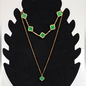 Sets and single necklaces gold plated 18k